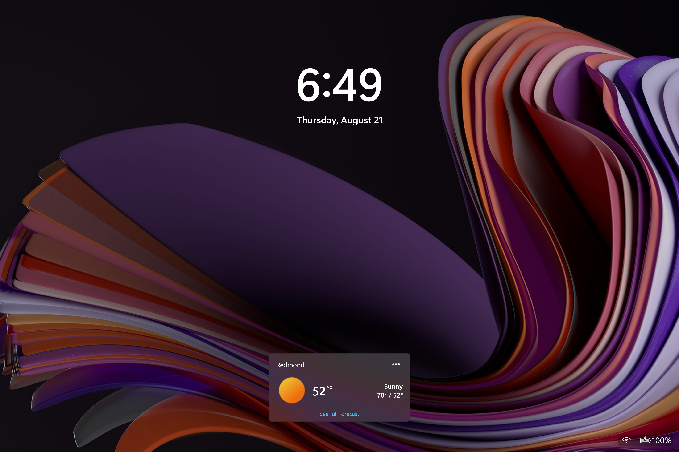Lock screen with new battery icon and percentage showing on the bottom right.