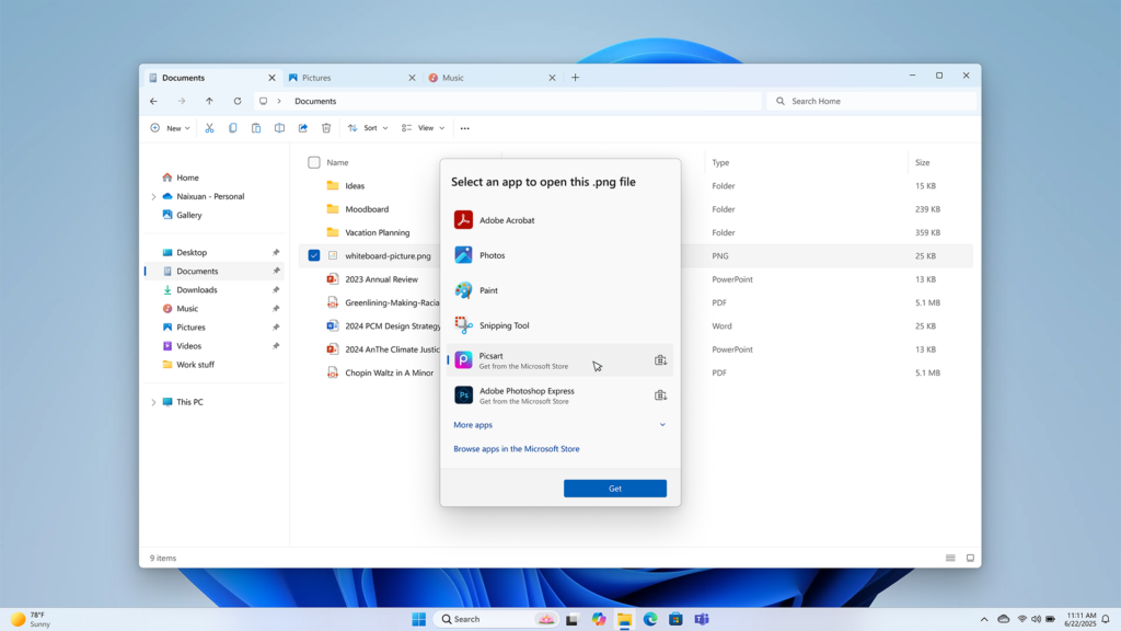 Image of Windows file explorer with app suggestions as options to open file extensions.